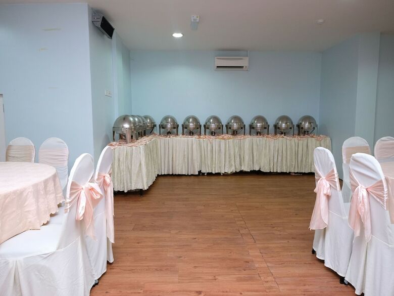 Oyo 762 Ty Hotel