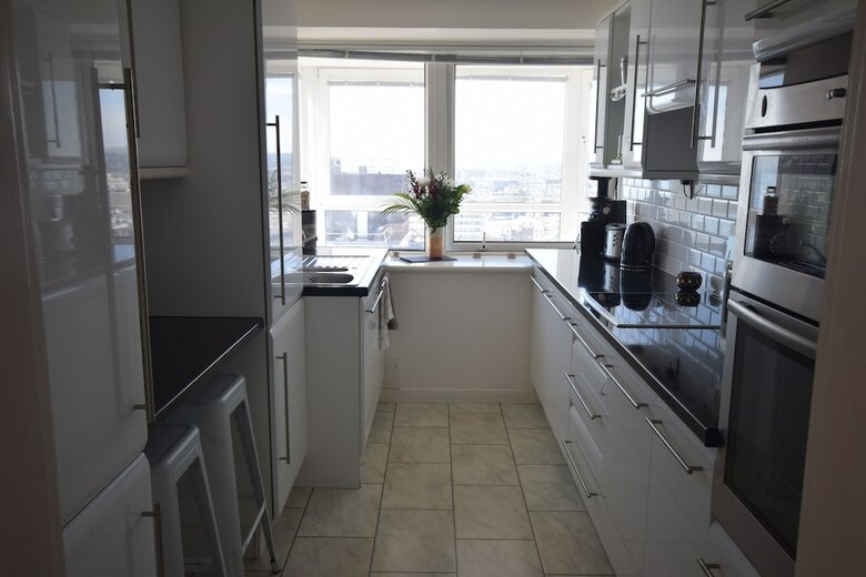 Apartamentos Isabella Penthouse 15th Floor, Seafront