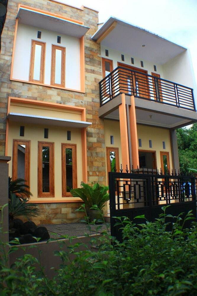 Hotel Rizky Homestay