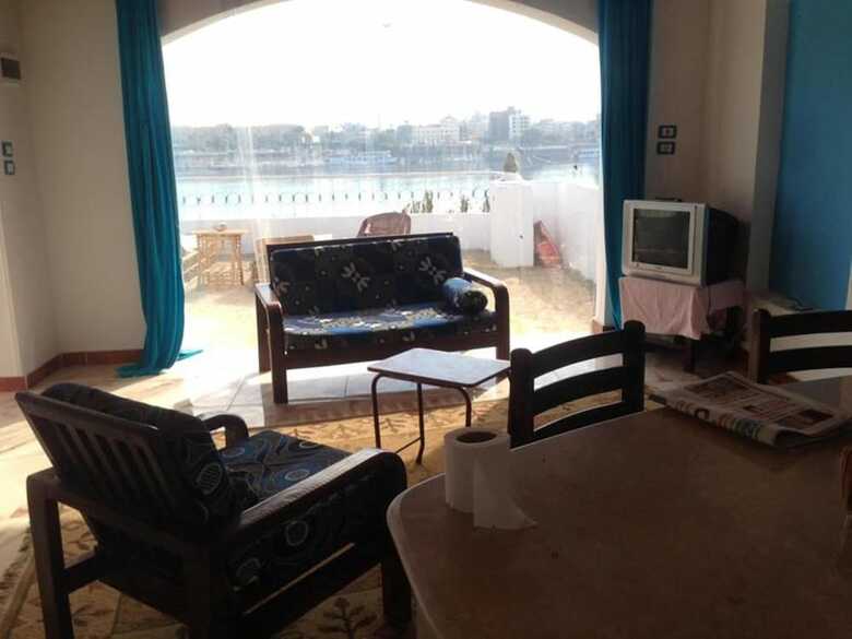 Hotel Luxor Guest House