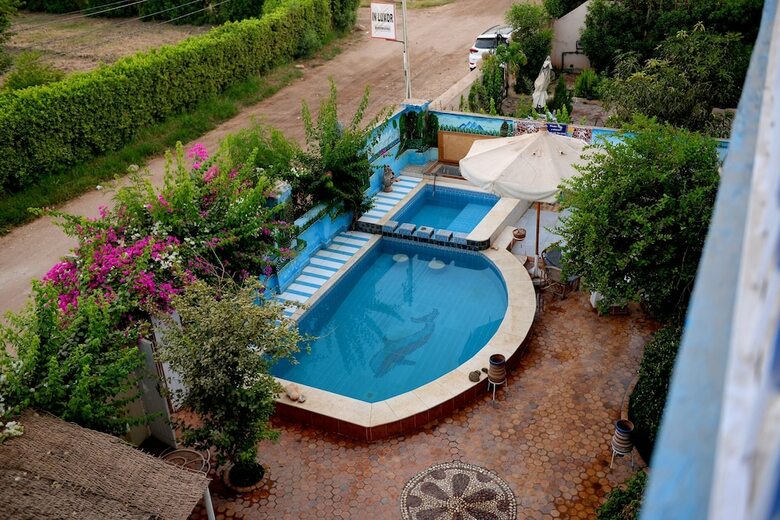 Hotel Luxor Guest House
