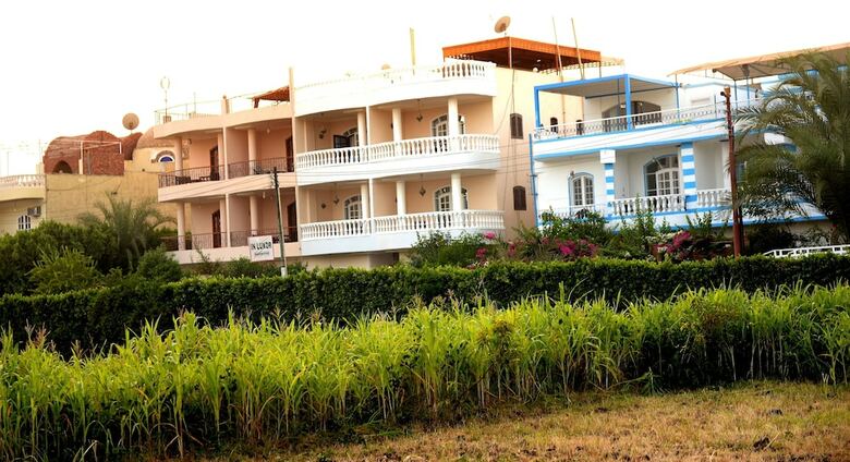Hotel Luxor Guest House
