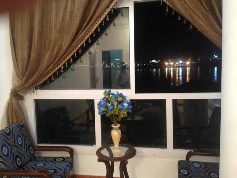 Hotel Luxor Guest House
