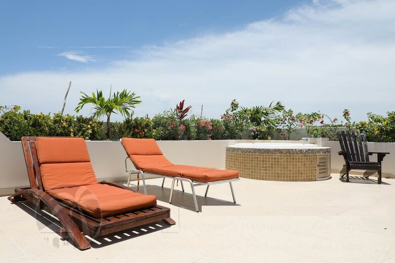 Apartamentos Lili Penthouse 2 Bedroom Sleeps 5