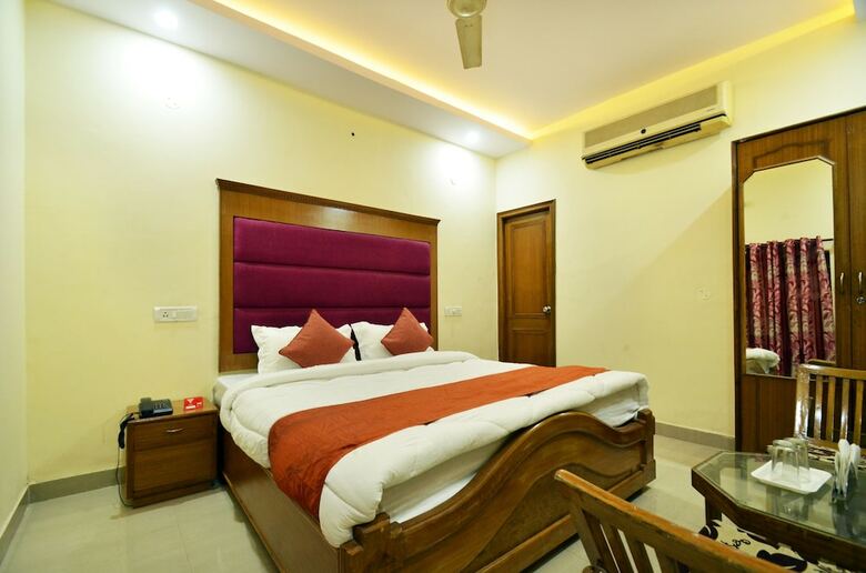 Hotel Oyo 8423 Grand Park