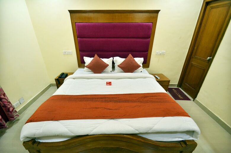 Hotel Oyo 8423 Grand Park