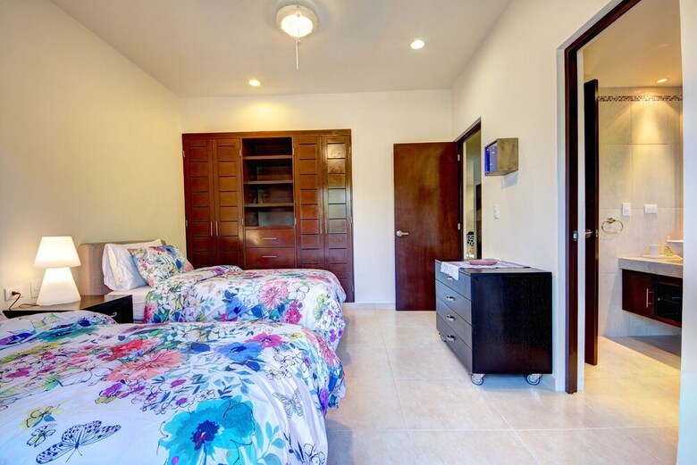 Apartamentos Garden Lili 3 Bedroom Sleeps 6