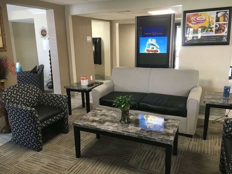 Hotel Clarion Inn
