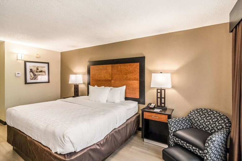 Hotel Clarion Inn