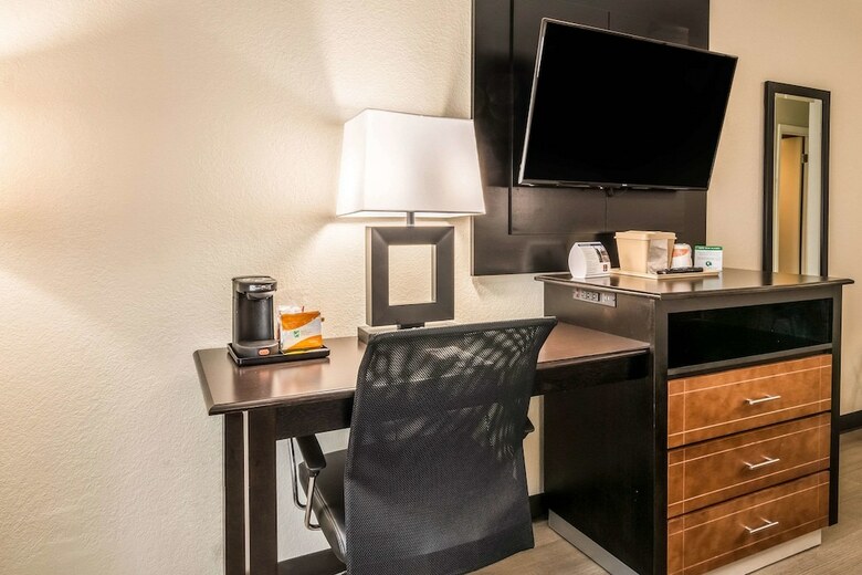 Hotel Clarion Inn