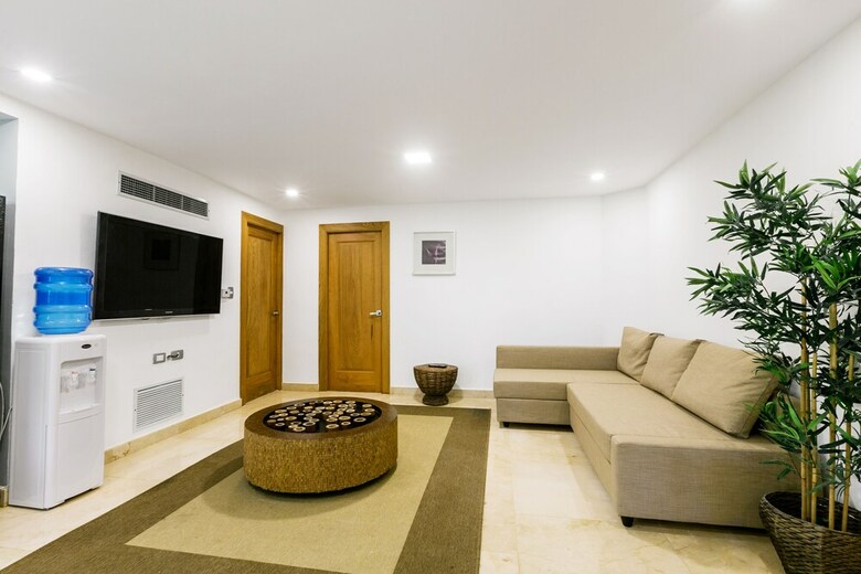 Hotel Beach Bungalows Los Corales Club & Spa