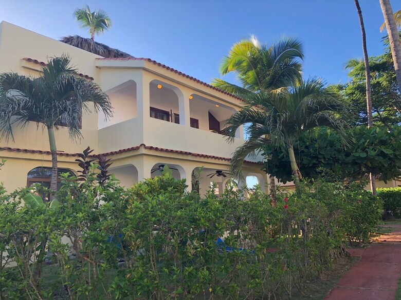 Hotel Beach Bungalows Los Corales Club & Spa