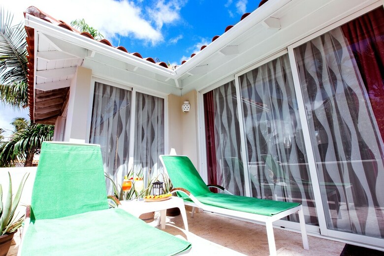 Hotel Beach Bungalows Los Corales Club & Spa