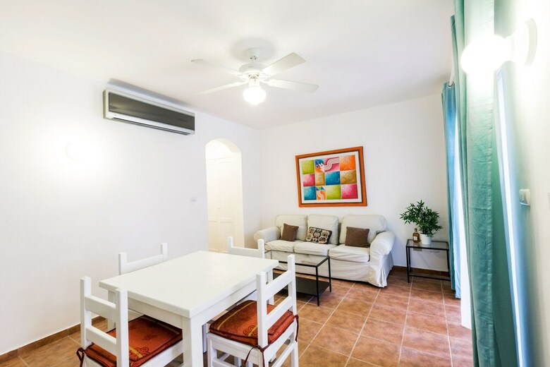 Hotel Beach Bungalows Los Corales Club & Spa