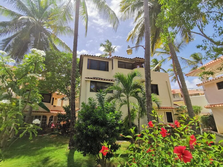 Hotel Beach Bungalows Los Corales Club & Spa