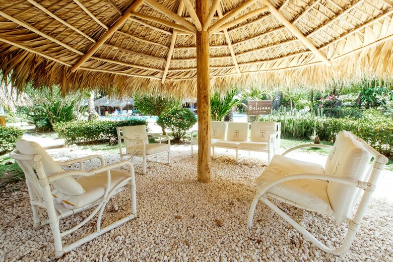 Hotel Beach Bungalows Los Corales Club & Spa