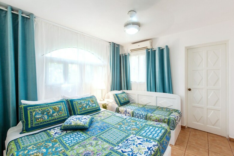 Hotel Beach Bungalows Los Corales Club & Spa