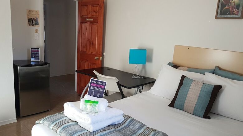 Hotel Preferred Rooms By Crestview Guest House