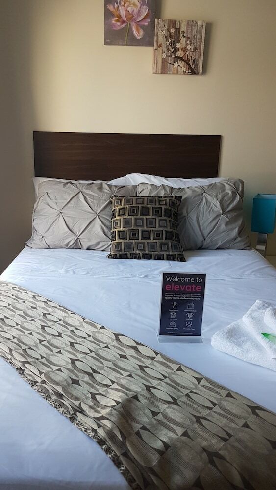 Hotel Preferred Rooms By Crestview Guest House