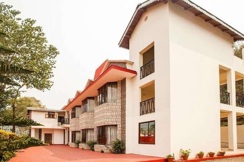 Hotel Silver Tree Inn
