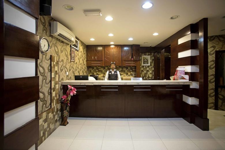 Aparthotel Star Emirates Furnished Apartments 2