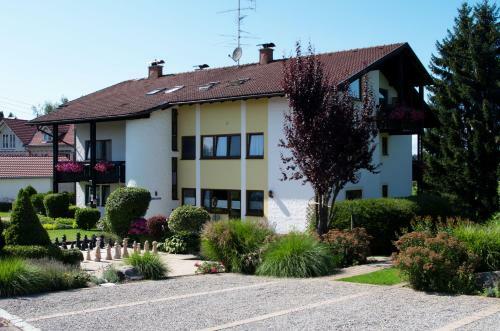 Hostal Hotel Allg�u Garni