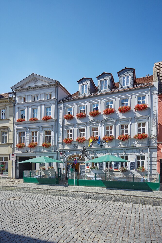 Askania Hotel