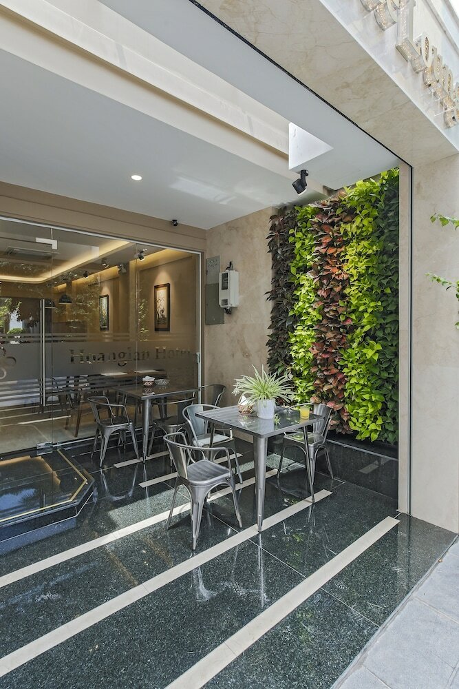 Hoang Lan Hotel