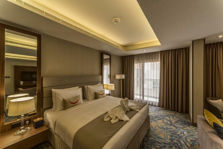 Mena Plaza Hotel Albarsha
