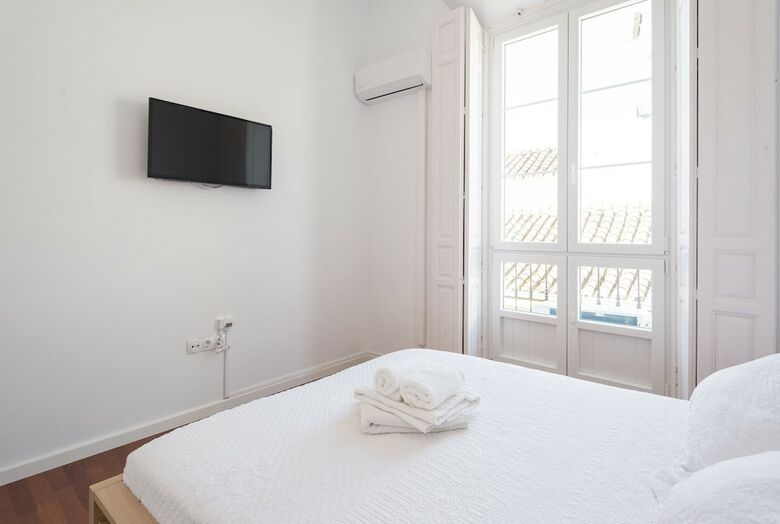 Sunny Malaga Apartments
