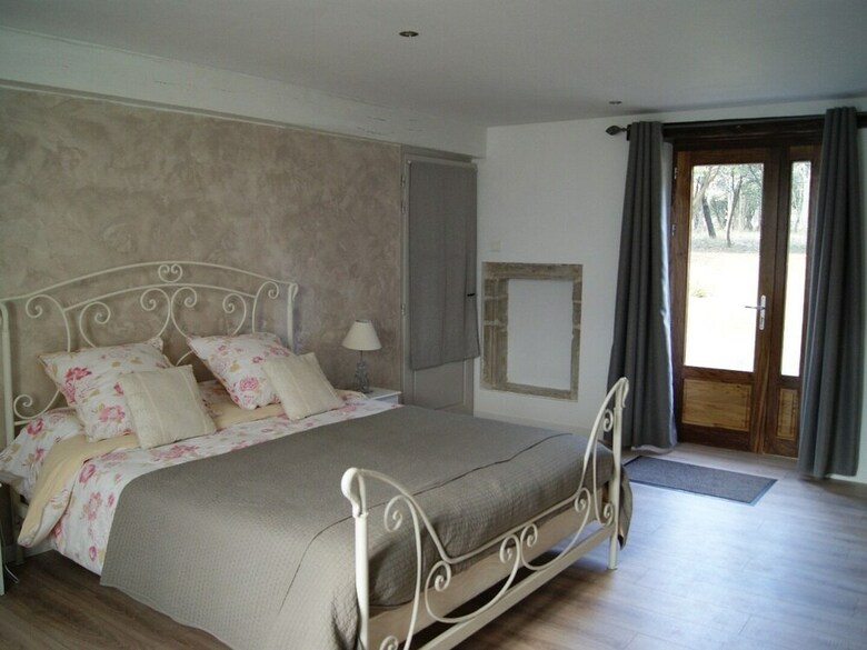 Bed & Breakfast Mas De La Lance