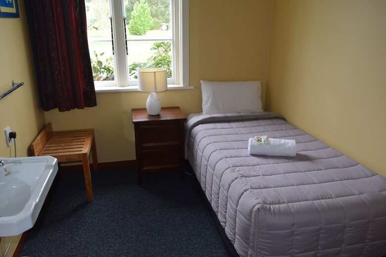 Posada Garston Hotel And Cafe