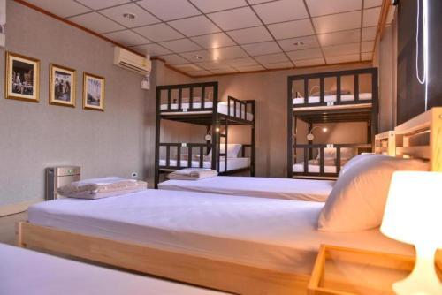 Hostal Muay Thai Hostel