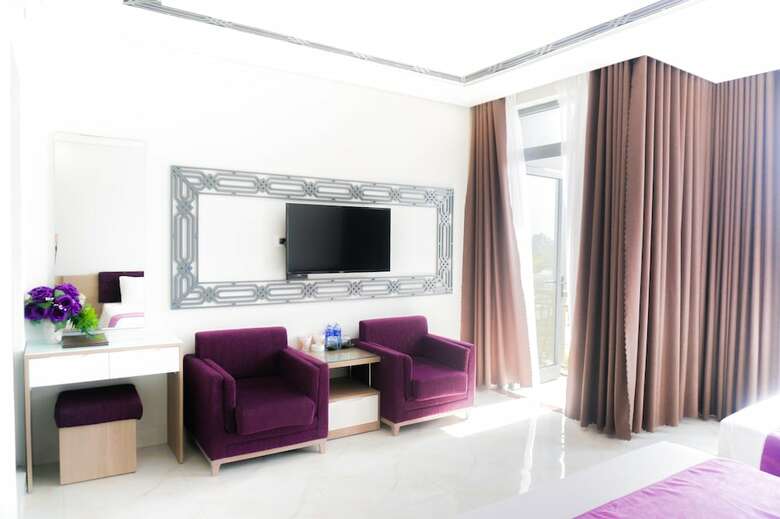 La Lune Hotel