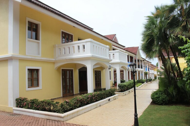 Villa Oyo 9622 Home 1bhk Colva Poolside Luxury