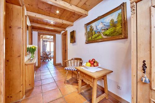 Hostal Hotel F�hrenhof Garni
