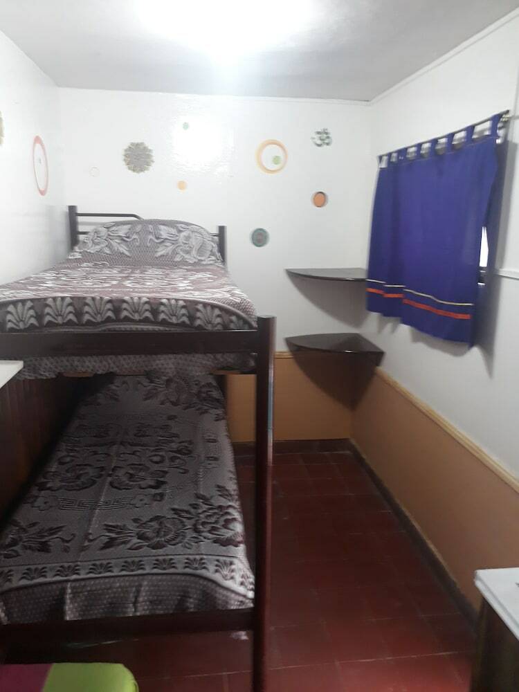 Hostal Estacion Mendoza Hostel