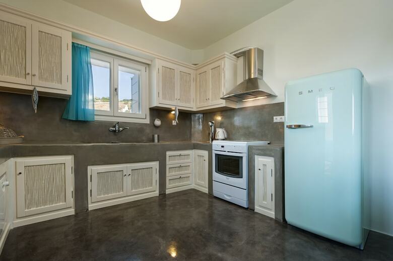 Athina Ios Villa