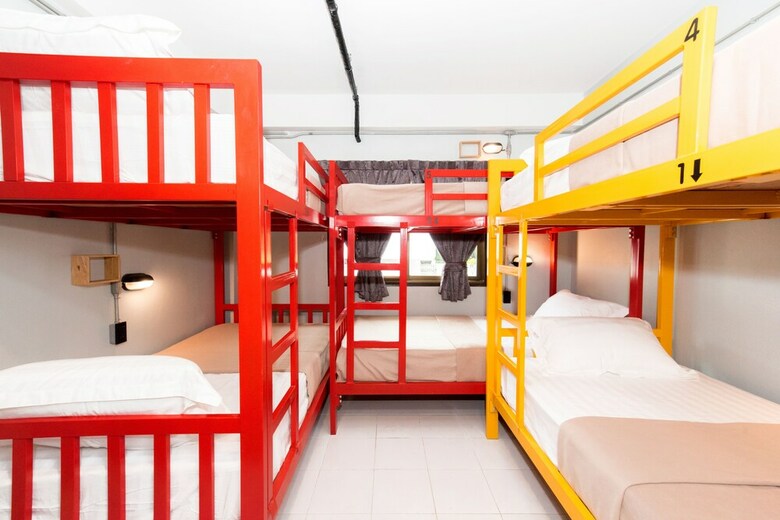 Hostal Tp Hostel Kata Beach Phuket