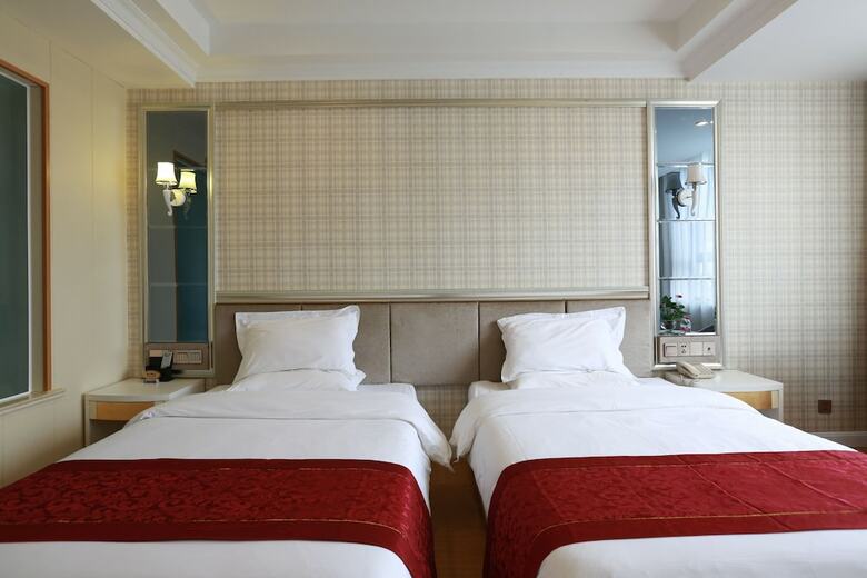 Shanglin Junhao Holiday Hotel