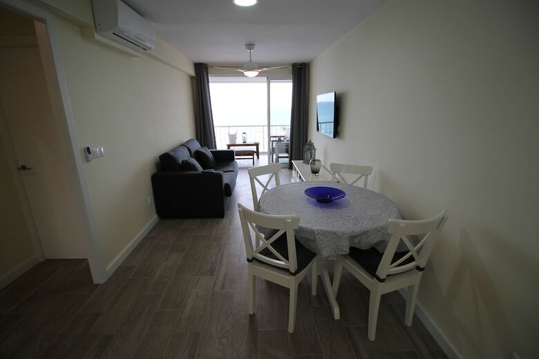 Apartamentos Sea Front - Stunning Views