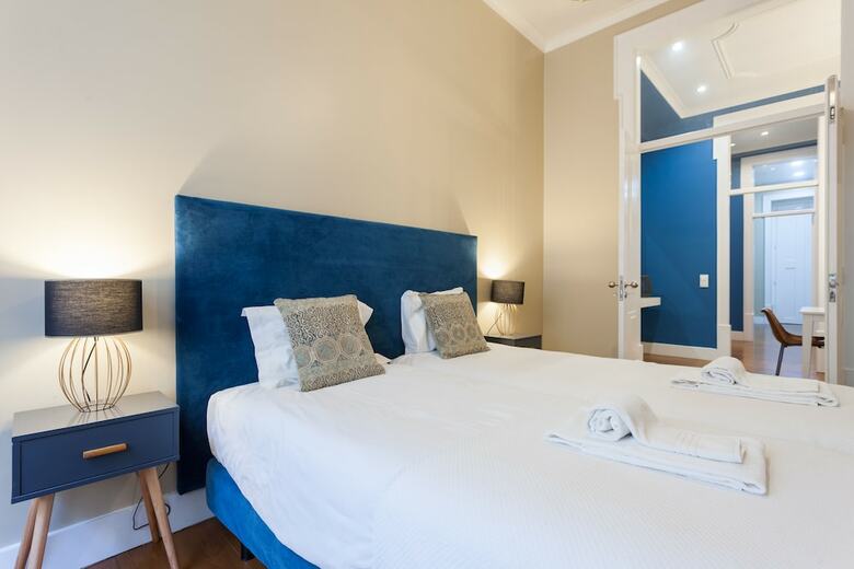 Baixa Vintage Three-bedroom Apartment - By Lu Holidays