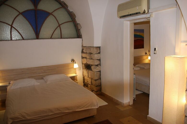 Hotel Pina Barosh Bnb