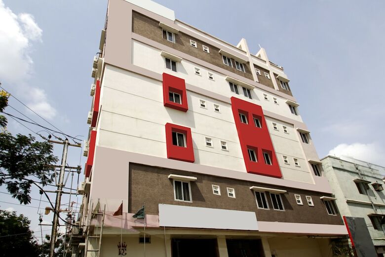 Hotel Oyo 4937 Near Dlf