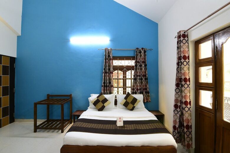 Hotel Oyo 9741 Triple Beach Guest House