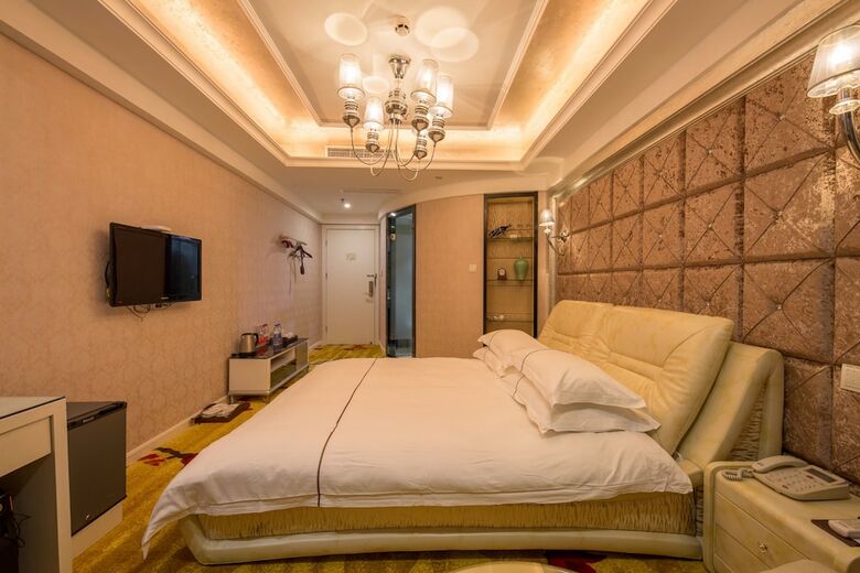 Lvgu Hotel Yiwu