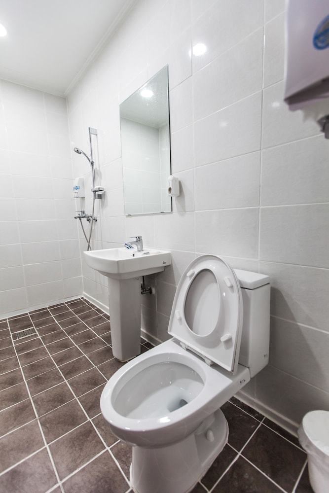 Hostal Miso Guesthouse