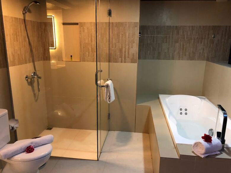 Hotel Grand Harvest Resort And Villas