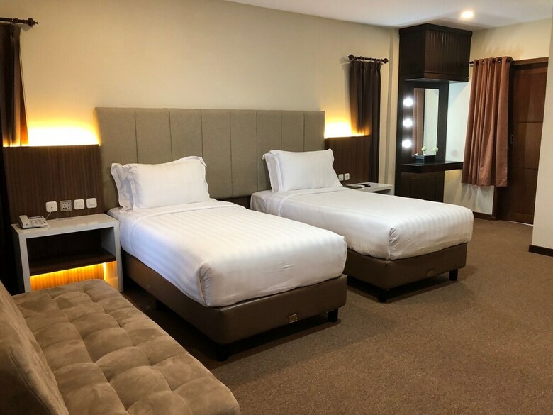 Hotel Grand Harvest Resort And Villas