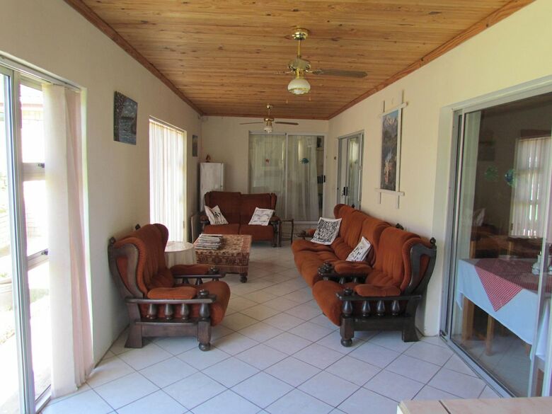 Hotel Blue Horizon Bay Guest House